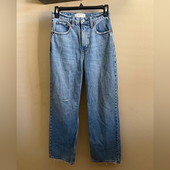 Abercrombie & Fitch The loose high-rise Jean-EUC - Picture 5 of 12